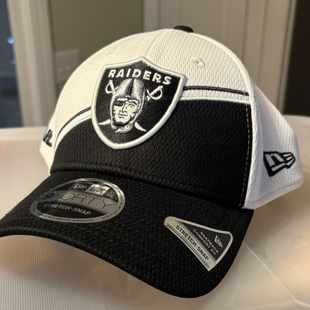Raiders New Era 9Forty Stretch Snap Hat